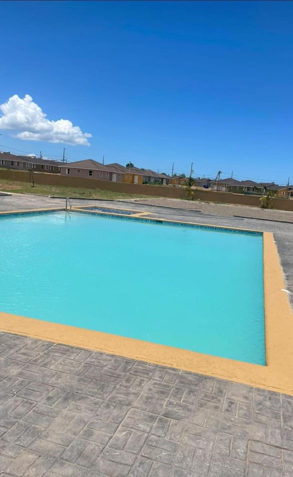 Villa Bellarose At Colbeck ,Gated With Pool, Stylishly Modern Old Harbour Exterior foto